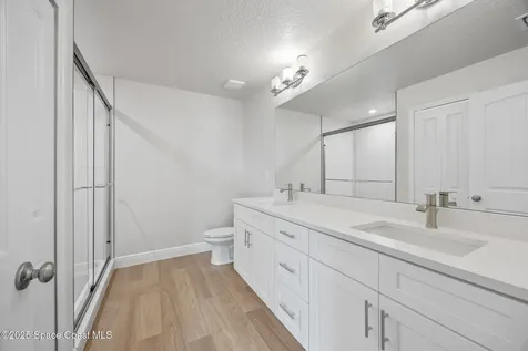 207-237 Hidden Woods Place Melbourne FL 32901