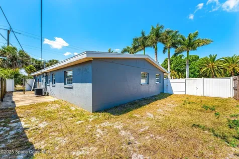 925 Bell Street Melbourne FL 32935