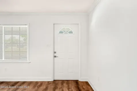 925 Bell Street Melbourne FL 32935