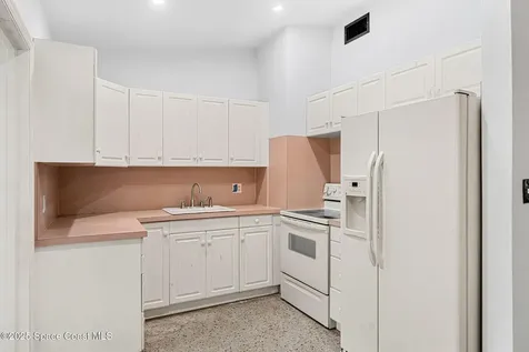 2035 N Shannon Avenue Indialantic FL 32903