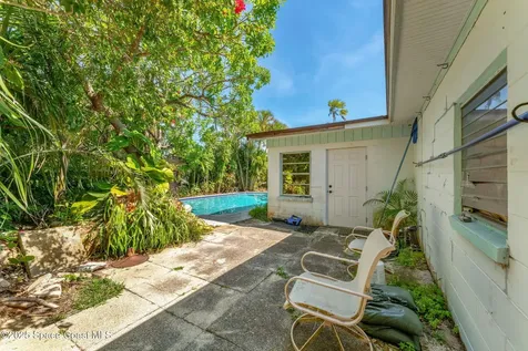 2035 N Shannon Avenue Indialantic FL 32903