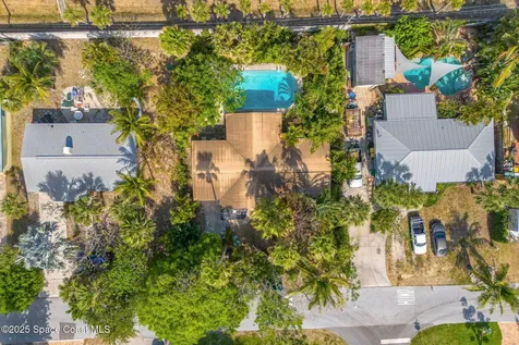 2035 N Shannon Avenue Indialantic FL 32903
