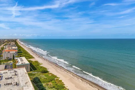 2035 N Shannon Avenue Indialantic FL 32903