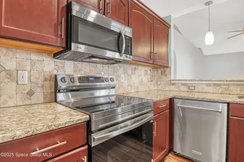 834 Boeing Street NE Palm Bay FL 32907