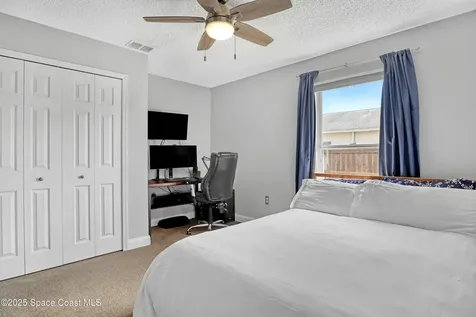 834 Boeing Street NE Palm Bay FL 32907