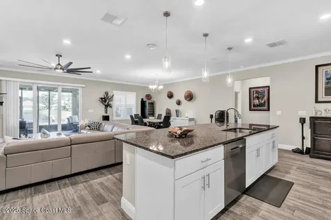 6020 Red Maple Manor Vero Beach FL 32966