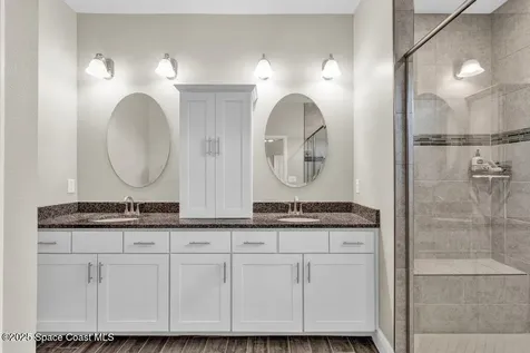 6020 Red Maple Manor Vero Beach FL 32966