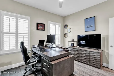 6020 Red Maple Manor Vero Beach FL 32966