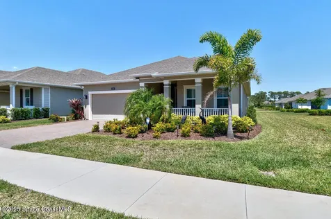 6020 Red Maple Manor Vero Beach FL 32966