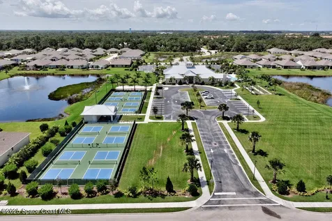 6020 Red Maple Manor Vero Beach FL 32966