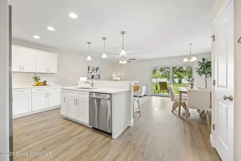 168-198 Hidden Woods Place Melbourne FL 32901
