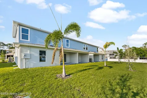 168-198 Hidden Woods Place Melbourne FL 32901