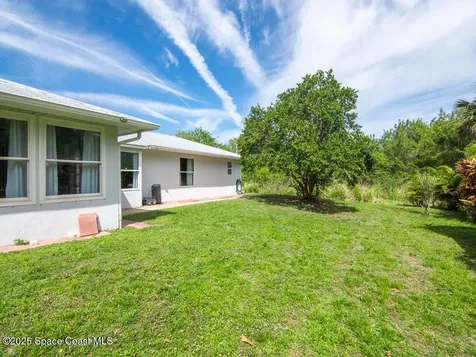 465 Fordham Street Sebastian FL 32958