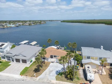 630 Paula Avenue Merritt Island FL 32953