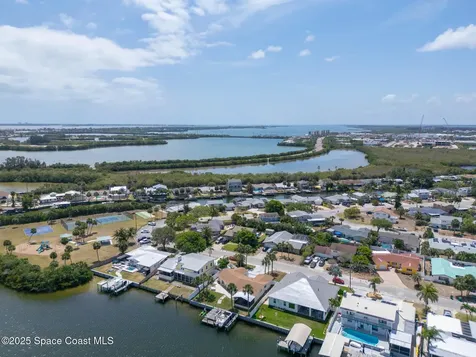 630 Paula Avenue Merritt Island FL 32953