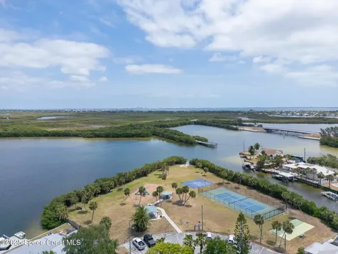 630 Paula Avenue Merritt Island FL 32953