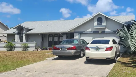 1381 Mann Avenue NW Palm Bay FL 32907