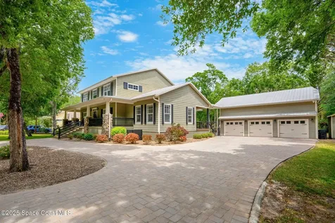3592 S Park Avenue Titusville FL 32780