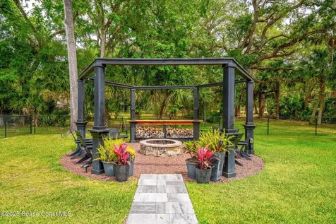 3592 S Park Avenue Titusville FL 32780