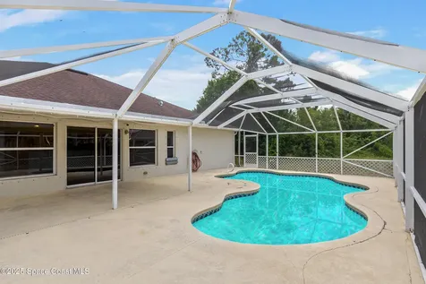 210 Benchor Road NW Palm Bay FL 32907