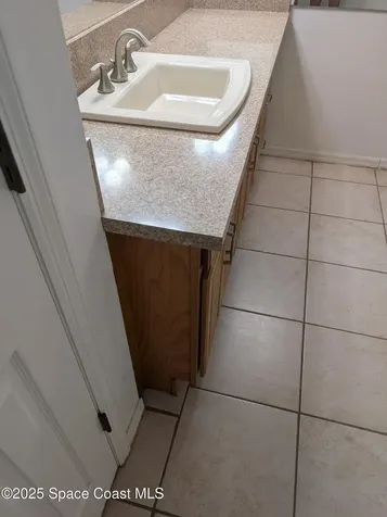 862 Aachen Avenue NW Palm Bay FL 32907
