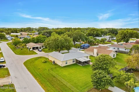 701 Agena Avenue NW Palm Bay FL 32907