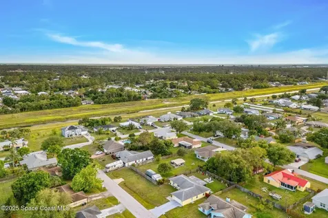 701 Agena Avenue NW Palm Bay FL 32907