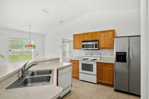 701 Agena Avenue NW Palm Bay FL 32907