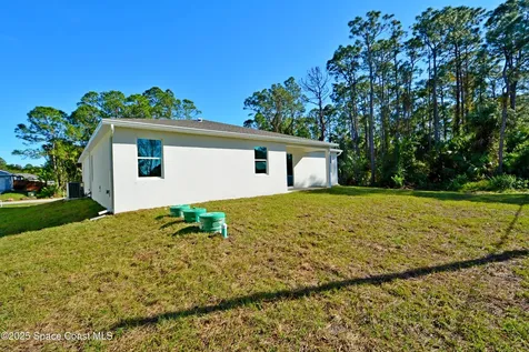 883 Parrotfish Street SW Palm Bay FL 32908