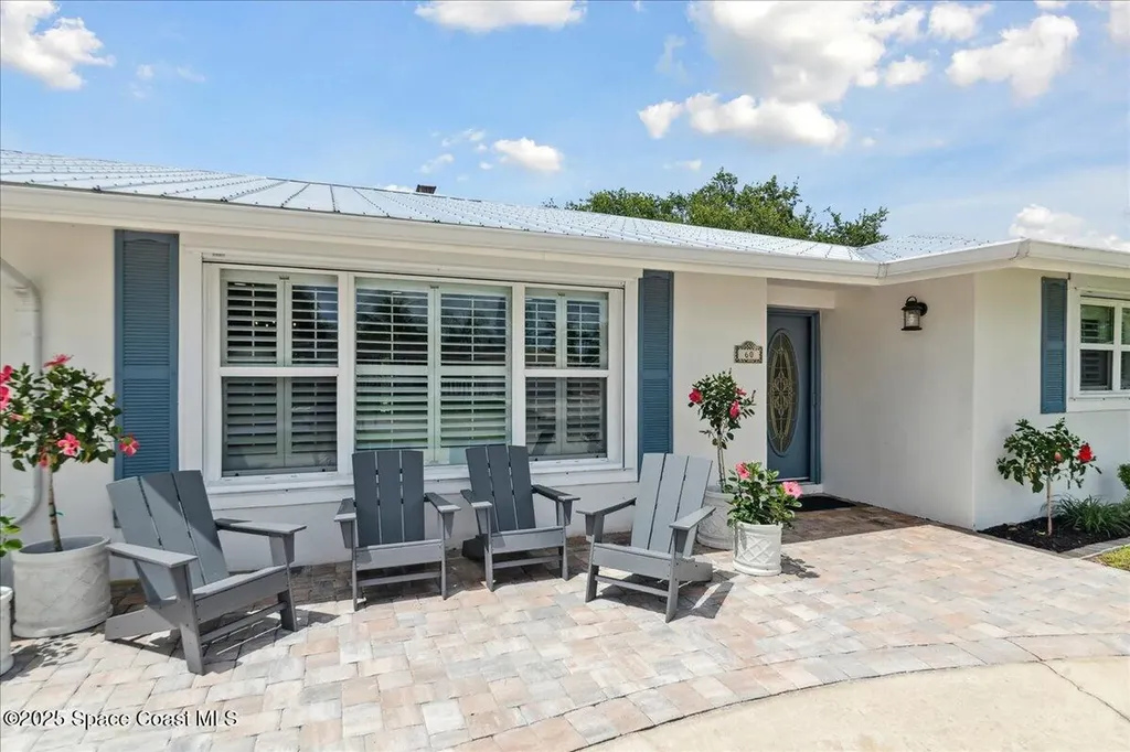 60 Alhambra Drive Merritt Island FL 32952