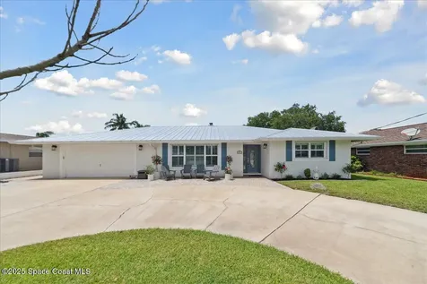 60 Alhambra Drive Merritt Island FL 32952
