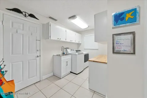 60 Alhambra Drive Merritt Island FL 32952