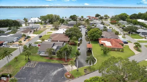 60 Alhambra Drive Merritt Island FL 32952