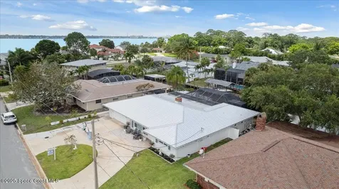 60 Alhambra Drive Merritt Island FL 32952