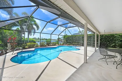1068 Egret Lake Way Melbourne FL 32940