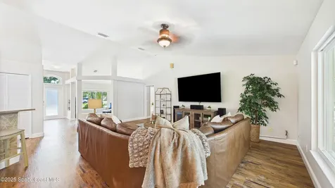 3266 Helmsdale Court Melbourne FL 32940