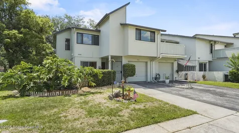 1993 Dipol Courtway Titusville FL 32780