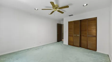 1993 Dipol Courtway Titusville FL 32780