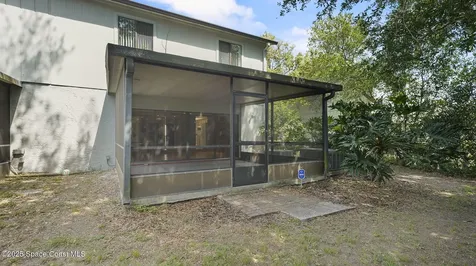 1993 Dipol Courtway Titusville FL 32780