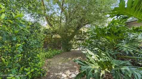 1993 Dipol Courtway Titusville FL 32780