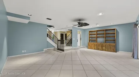 1993 Dipol Courtway Titusville FL 32780
