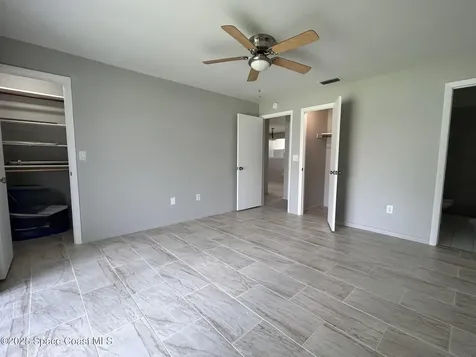 22 E Towne Place Titusville FL 32796