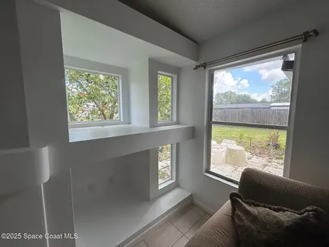1242 Auburn Avenue NW Palm Bay FL 32907