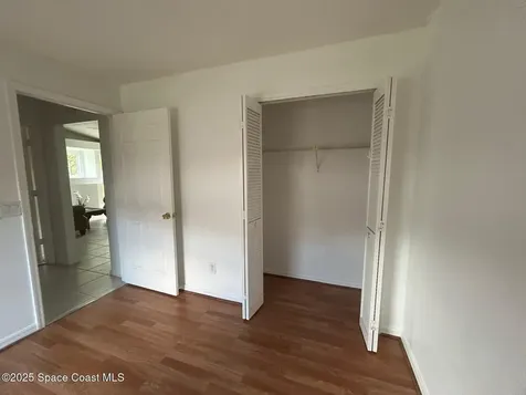 1242 Auburn Avenue NW Palm Bay FL 32907