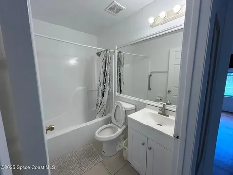 1242 Auburn Avenue NW Palm Bay FL 32907