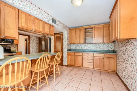 174 Peckham Street NE Palm Bay FL 32907