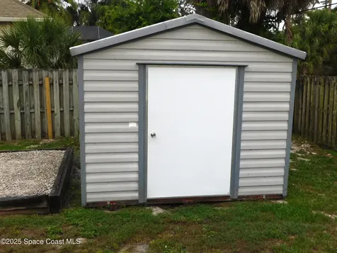 174 Peckham Street NE Palm Bay FL 32907