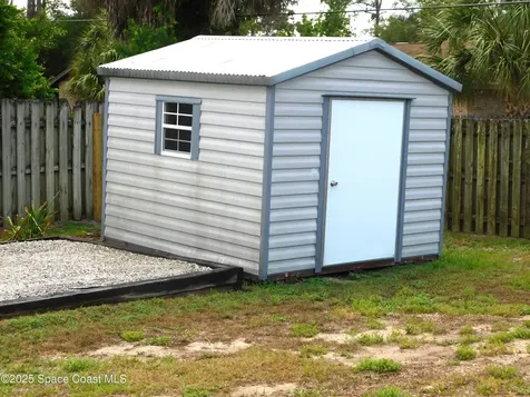174 Peckham Street NE Palm Bay FL 32907