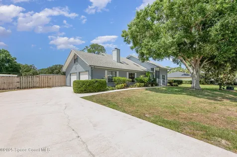 174 Peckham Street NE Palm Bay FL 32907