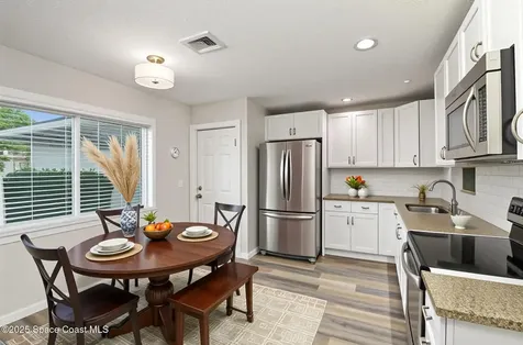 1573 Eagle Avenue NW Palm Bay FL 32907